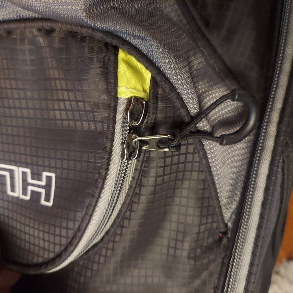 Tour Edge HL3 36" 14-Way Divide 7-Pocket Golf Cart Bag with Shoulder Strap - Picture 11 of 11